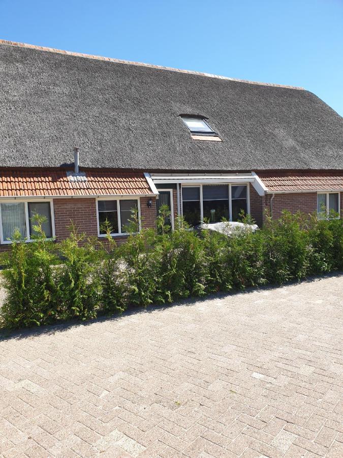 Landelijk Gelegen Boerderij Aan De Pothofweg Anevelde Exterior foto